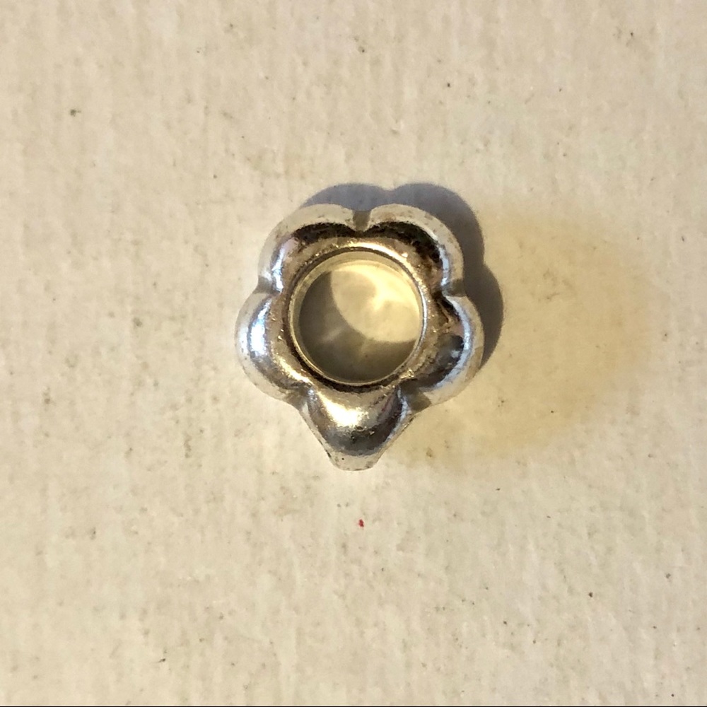 ❌SOLD❌ Brighton 🌸adapter for clip-on charm - Picture 3 of 7